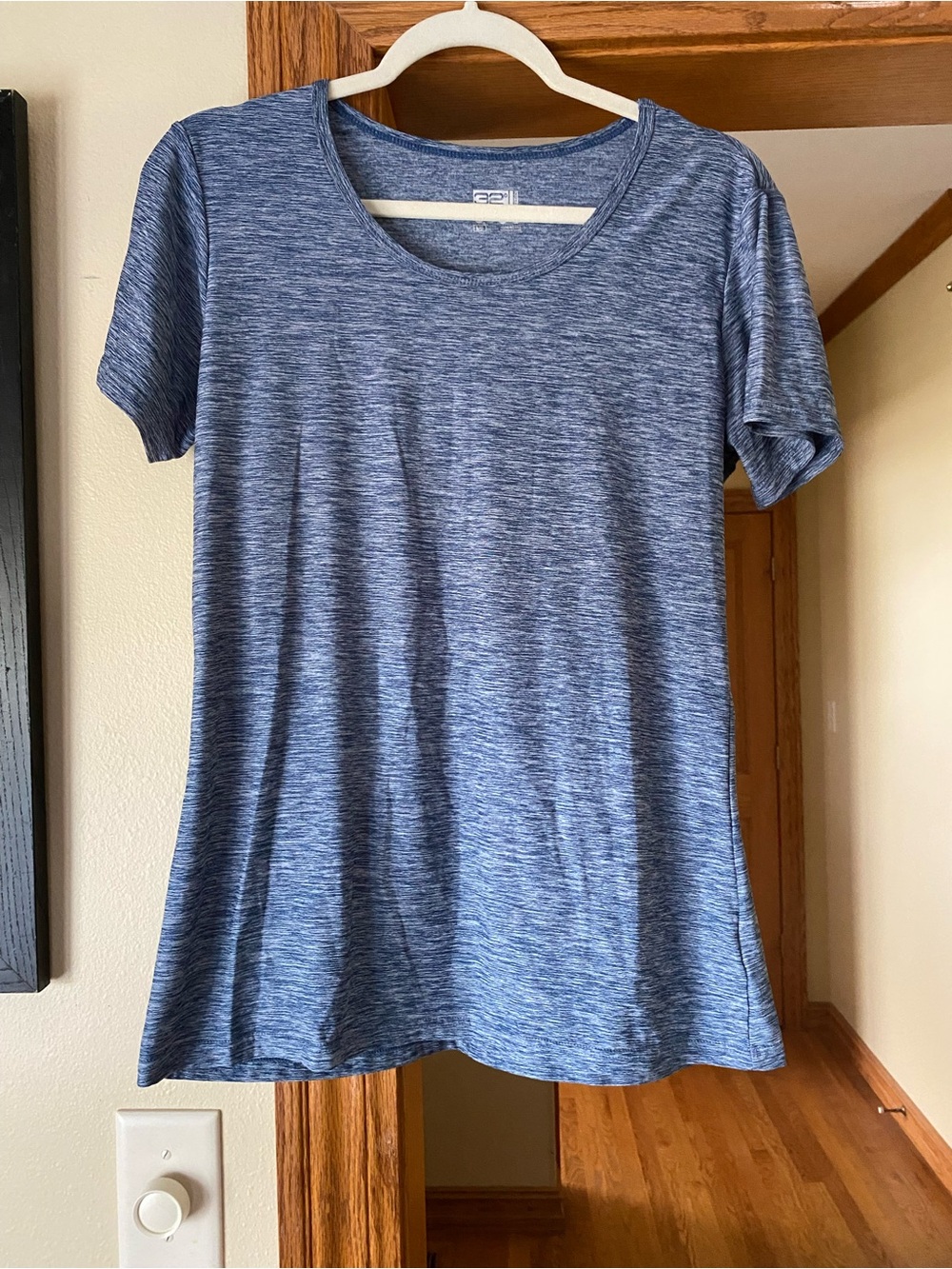 32 Degrees Women's Blue Heather Short Sleeve Tee size L